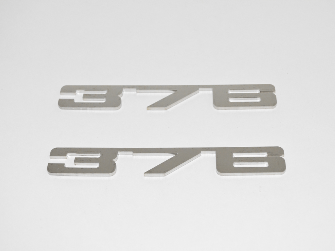 376 Fender Emblems; - MorrisClassic.com, emblem