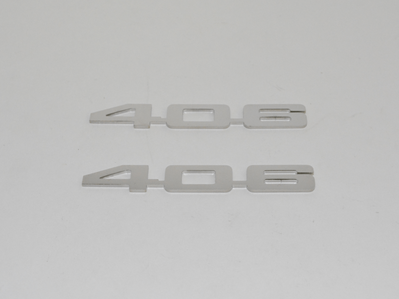 406 Fender Emblems; - MorrisClassic.com, emblem