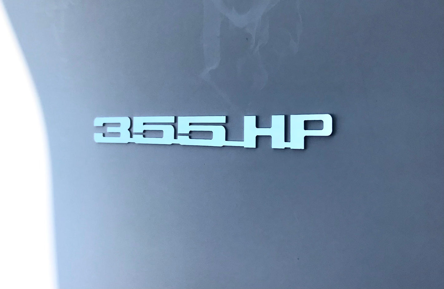 Horsepower Emblem - 355 HP
