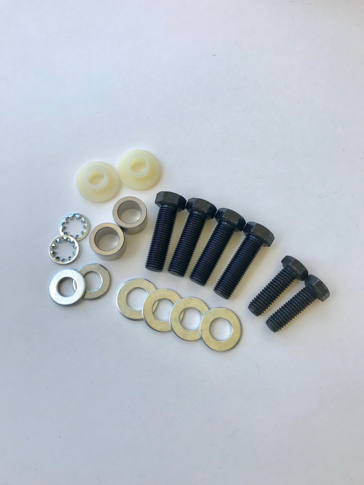 Mustang (Hardtop) Front 3-Point Seat Belts