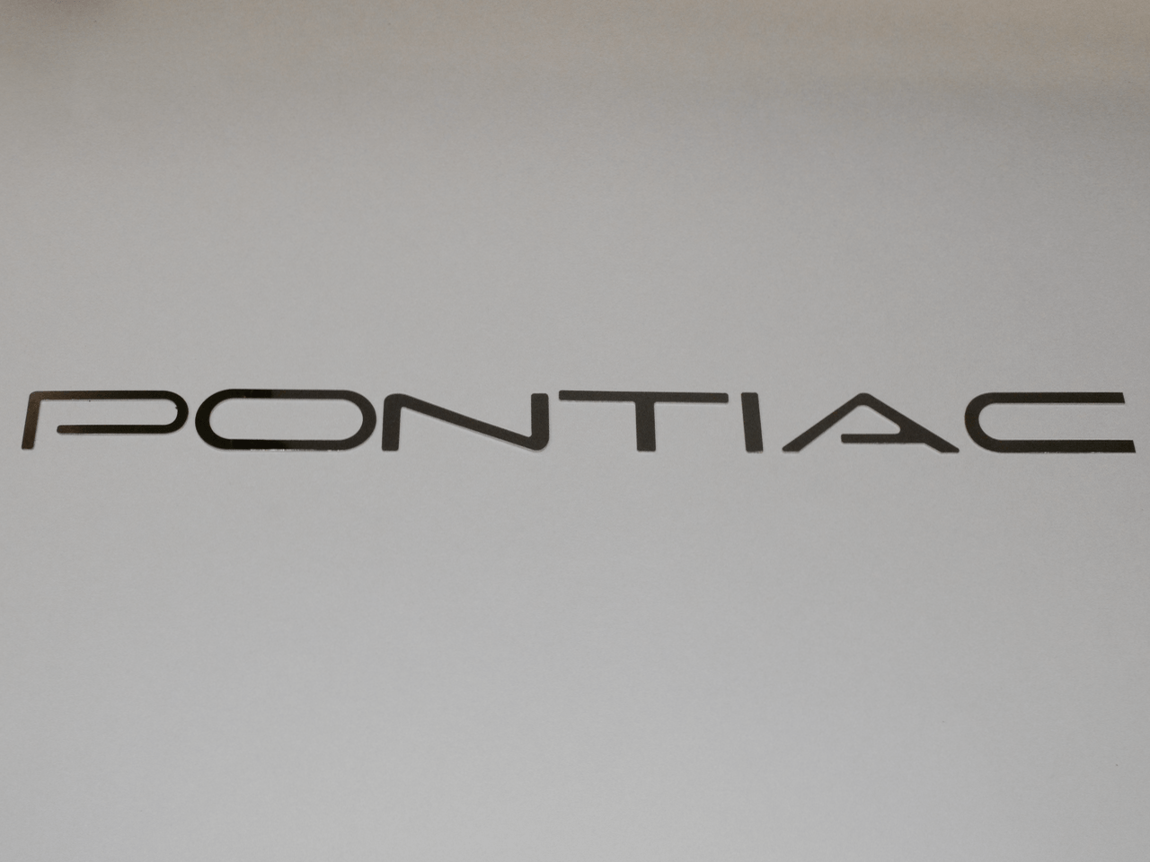 P O N T I A C Letter Emblems; - MorrisClassic.com, emblem