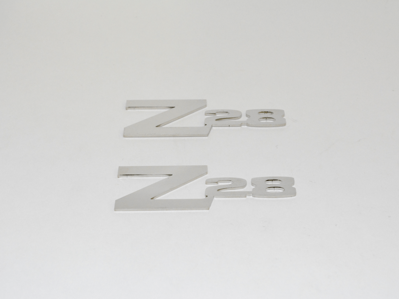 Z28 Fender Emblems for 1970-74 Camaros; - MorrisClassic.com, emblem