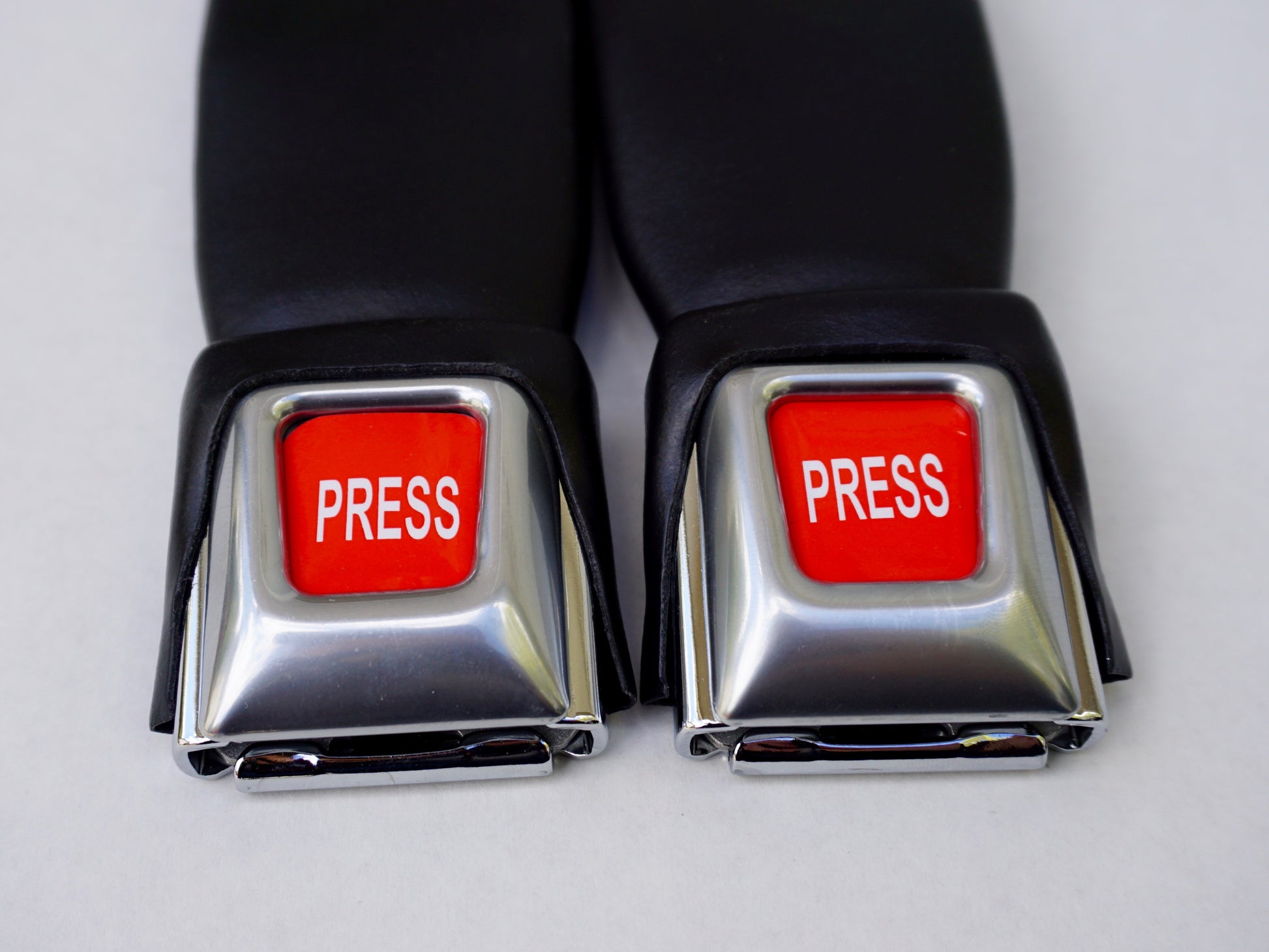 AU Compliant 1967-69 Camaro Front 3-Point Seat Belts – Morris Classic