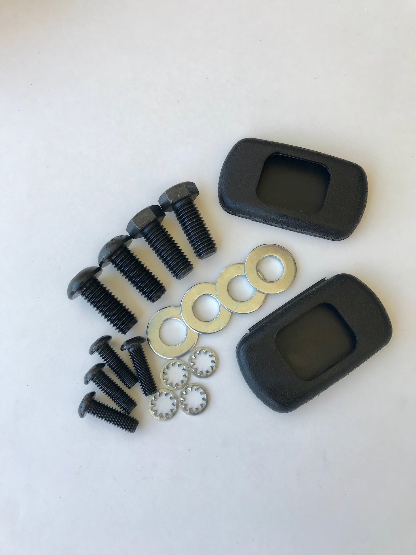 Monte Carlo (Hardtop) Front 3-Point Seat Belts for Bucket Seats