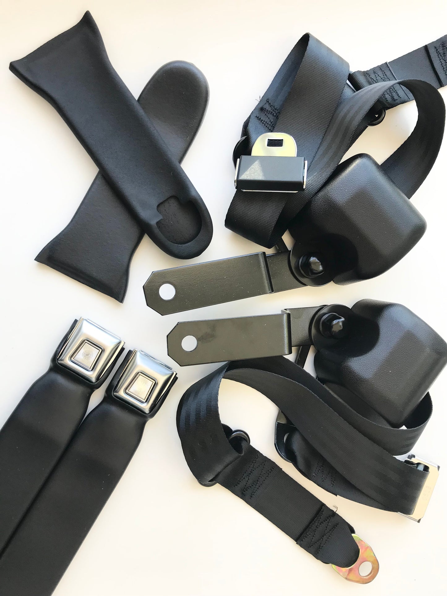 GTX (Hardtop) Front 3-Point Seat Belts for Bucket Seats