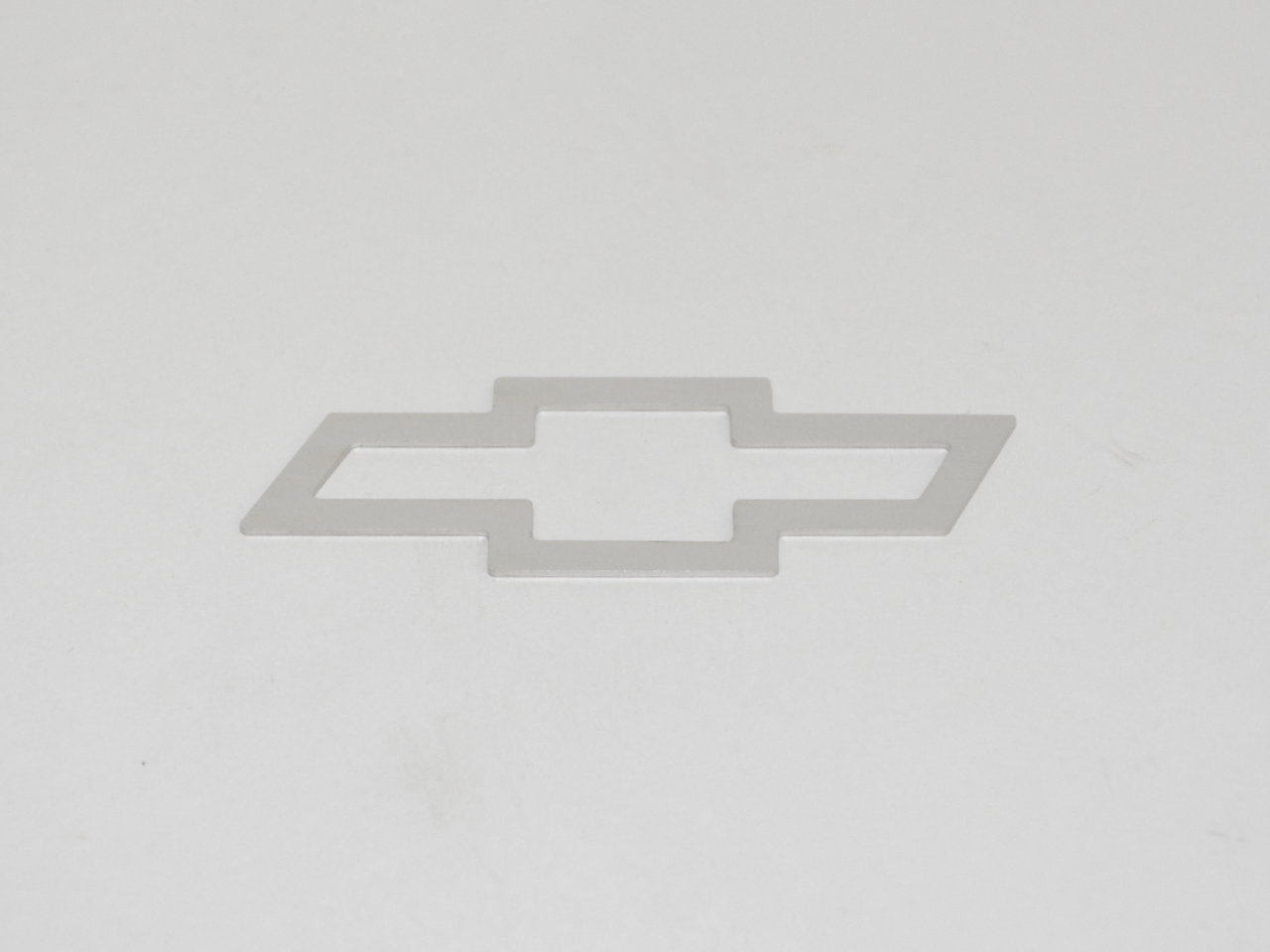 Silver top chevy bowtie