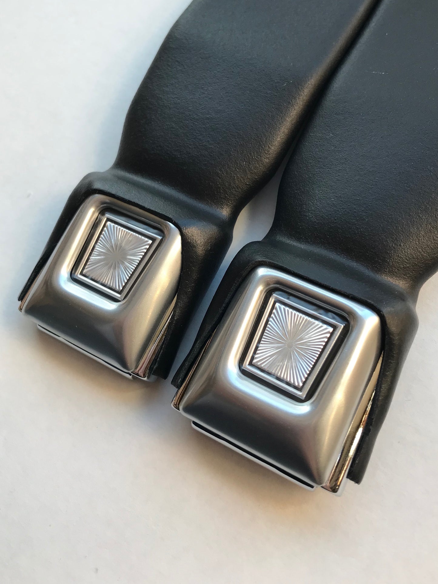 GTX (Hardtop) Front 3-Point Seat Belts for Bucket Seats